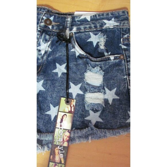 Freestyle Revolution Denim Cutoffs Distressed Star - Picture 3 of 12